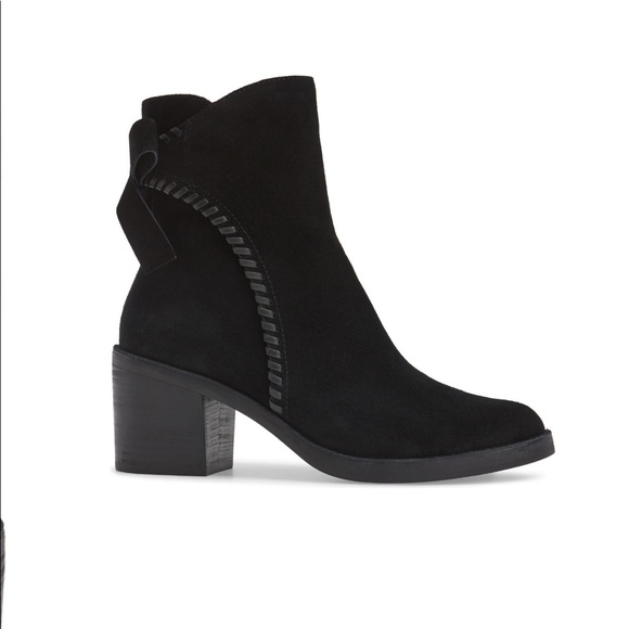 🎉🖤Black Ugg Booties - Picture 6 of 6